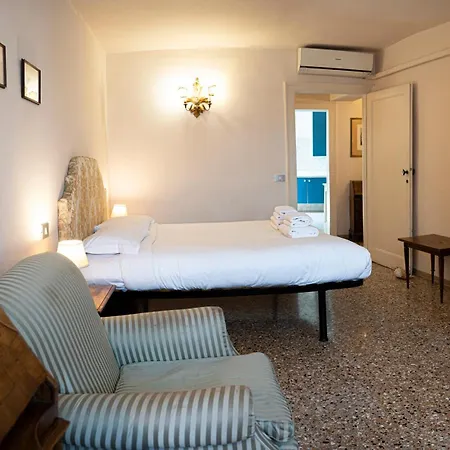 Apartman Historic Venitian *