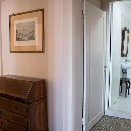 Historic Venitian Apartman *