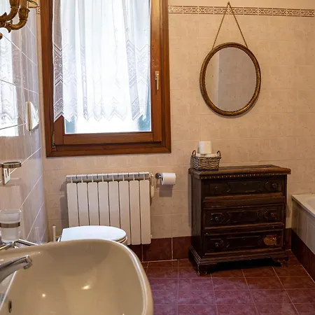 Historic Venitian * Velence